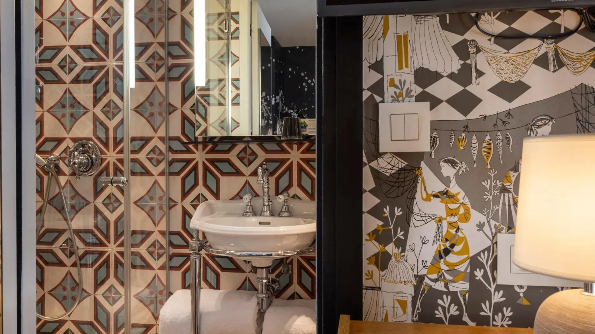 Hotel L'Antoine Paris 4*,