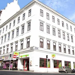 Walzerstadt Oda ve Kahvaltı